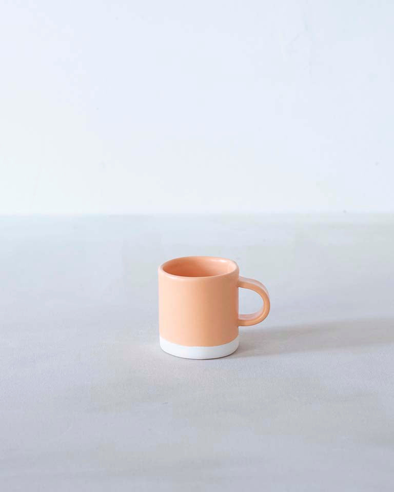 Porceclain Espresso cup / Tasse à espresso Porcelaine