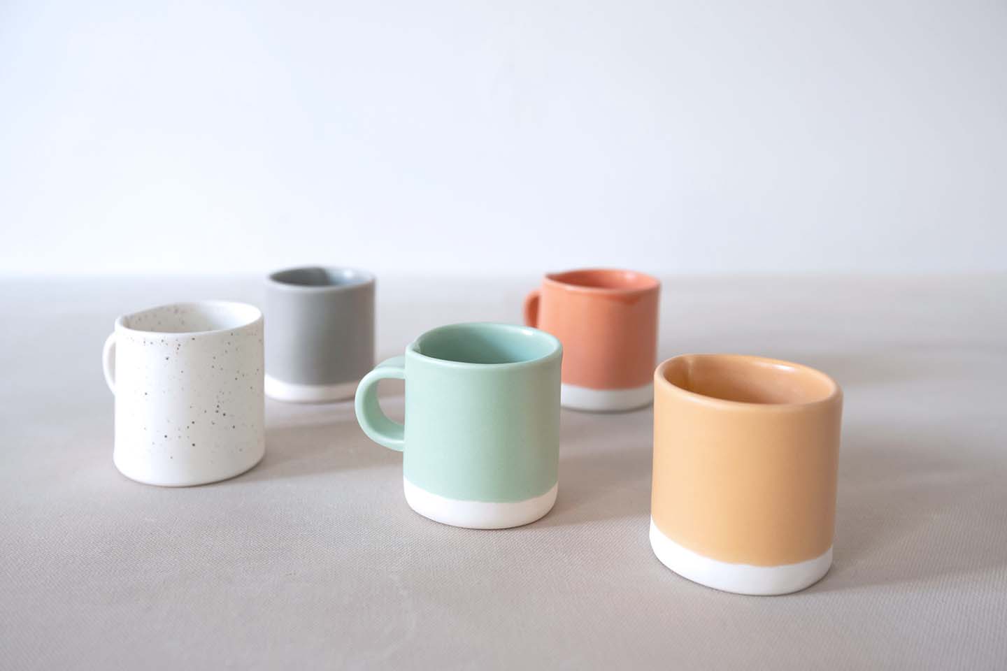 Porceclain Espresso cup / Tasse à espresso Porcelaine