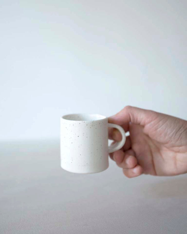 Porceclain Espresso cup / Tasse à espresso Porcelaine