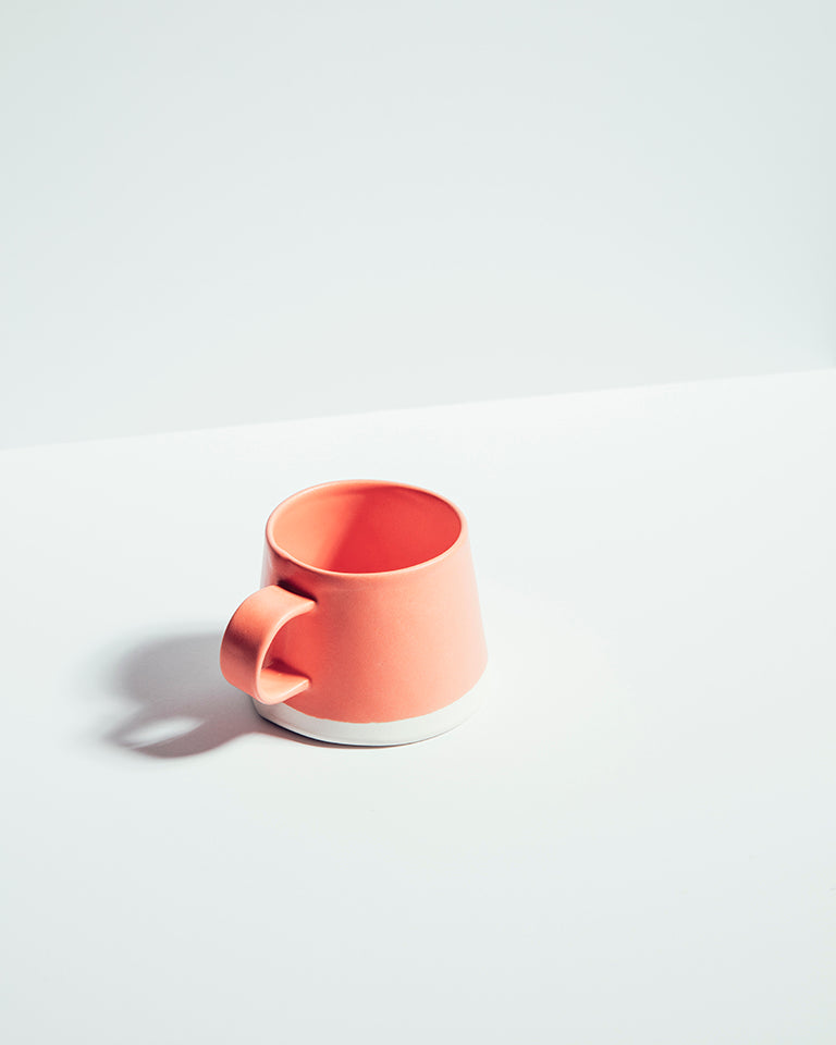 Porceclain Tapered Mug / Chope Porcelaine